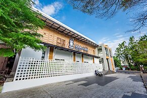 Book a Bed Poshtel - Hostel