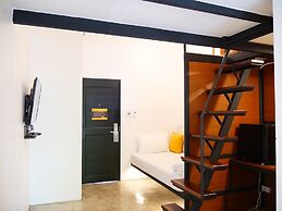 Book a Bed Poshtel - Hostel