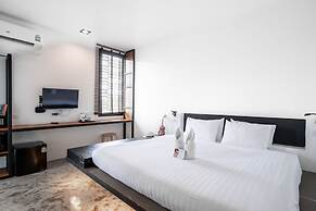 Book a Bed Poshtel - Hostel