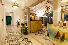 Bel Canto Alacati Hotel