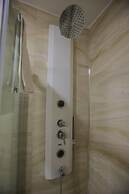 Clementine Suits Sigacik