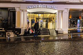 Grand Rosa Hotel