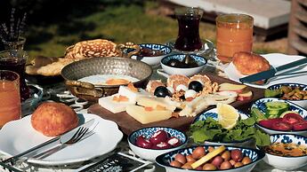 Salbakos Herakleia Boutique Hotel