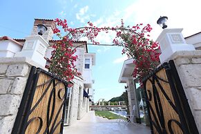 Salbakos Herakleia Boutique Hotel