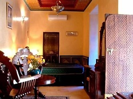 Nadir Home Riad