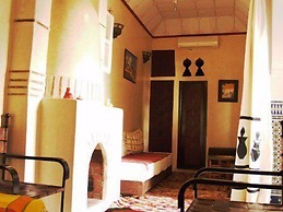 Nadir Home Riad