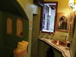 Nadir Home Riad