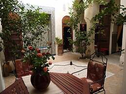 Nadir Home Riad