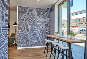 Holiday Inn Express Amsterdam - City Hall by IHG