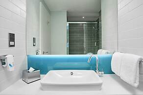 Holiday Inn Express Amsterdam - City Hall by IHG