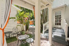 Marrero's Guest Mansion