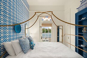 Marrero's Guest Mansion