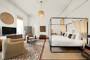 Marrero's Guest Mansion