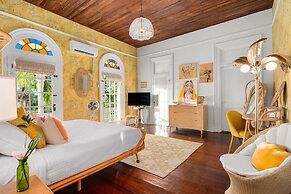 Marrero's Guest Mansion