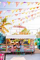 Wonderland Hostel By GB Collection