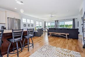 Swing Bridge Condo - Unit 40