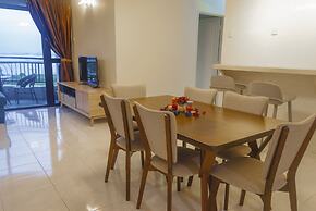 Panoramic 180 Cozy Suite by D Imperio Homestay