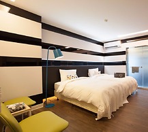 YA-NOLD Hot Spring Hotel