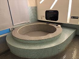 YA-NOLD Hot Spring Hotel