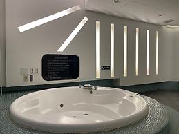 YA-NOLD Hot Spring Hotel