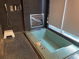 YA-NOLD Hot Spring Hotel