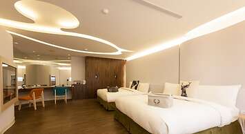 YA-NOLD Hot Spring Hotel