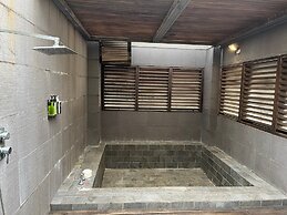 YA-NOLD Hot Spring Hotel