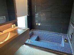 YA-NOLD Hot Spring Hotel