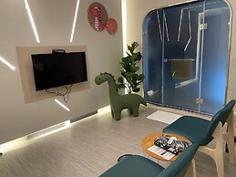 YA-NOLD Hot Spring Hotel