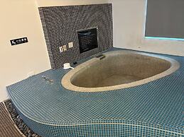 YA-NOLD Hot Spring Hotel