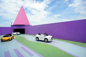 St. Petersburg Manor