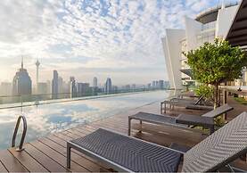 Wong's Homestay at Regalia Residence