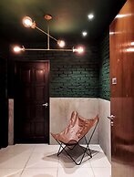 Wong's Homestay at Regalia Residence