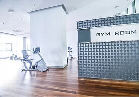 Wong's Homestay at Regalia Residence