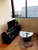 Southern Cross CBD Apartment