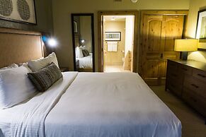 Newly updated in Canyons Village Next to Slopes by RedAwning - Save 20