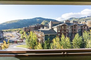 Newly updated in Canyons Village Next to Slopes by RedAwning - Save 20