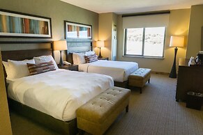 Exquisite Condo, Great for Families, Ski in/out by RedAwning - Save 20