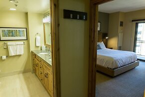 Prime Canyons Village ski in/out location by RedAwning - Save 20% on 7