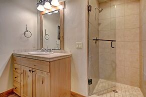 Premier 2-story Townhome Minutes From Winter Activities 3 Bedroom Town