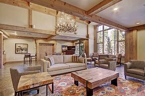 Bright + Scenic 2br - 7ppl Steps To Ski Lifts + Main Street 2 Bedroom 