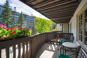 Elegant 3 Bedroom Condo Lodge at Vail by RedAwning - Save 20% on 7+ Ni