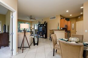 Scottsdale 2 Bedroom Condo by RedAwning