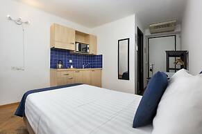 Lugano Center GuestHouse