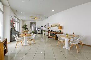 Lugano Center GuestHouse