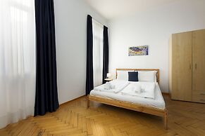Lugano Center GuestHouse
