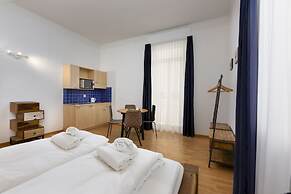 Lugano Center GuestHouse