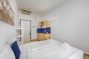 Lugano Center GuestHouse