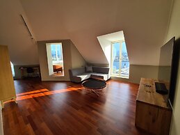 Lucerne Lake View Apartments