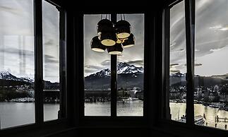 Lucerne Lake View Apartments